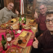 1000027549 1000027549